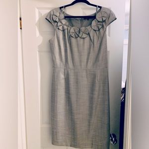 Antonio Melani Designs Soft Business to Evening Dress Sz 10. Knee length.